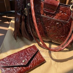 Patricia Nash Rienzo Satchel and matching wallet